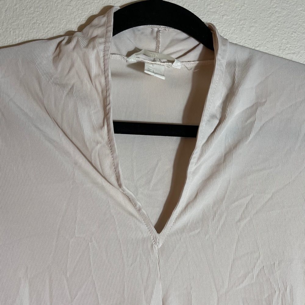 H&M Top‎ - Picture 5 of 8